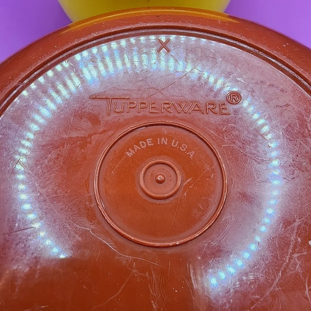 2 Tupperware Servalier Bowls -no lids- Yellow Orange Vintage